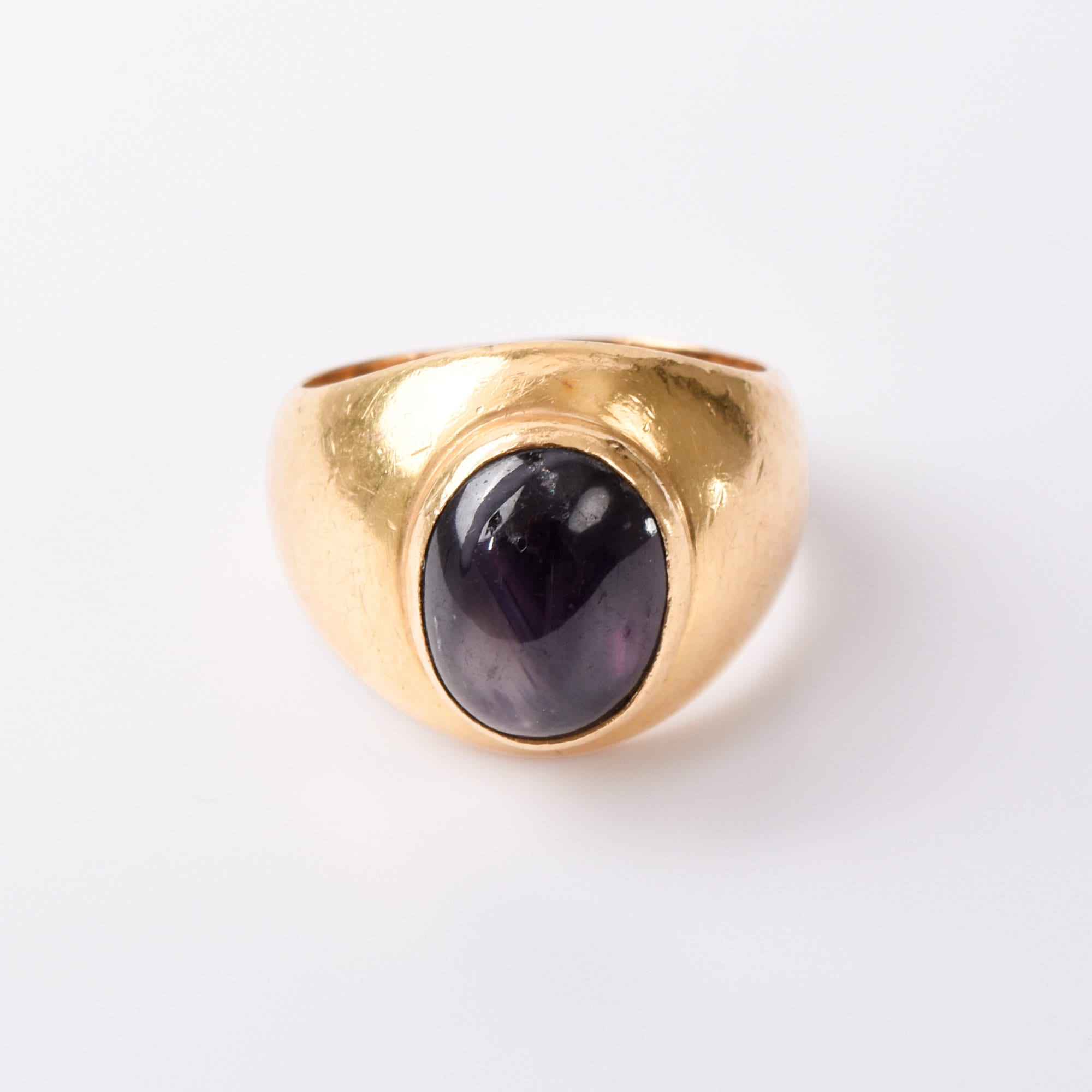 Black Star Sapphire Ring In 18K Yellow Gold, Solid Gold Cab Ring, Estate Jewelry, Size 5 3/4 US