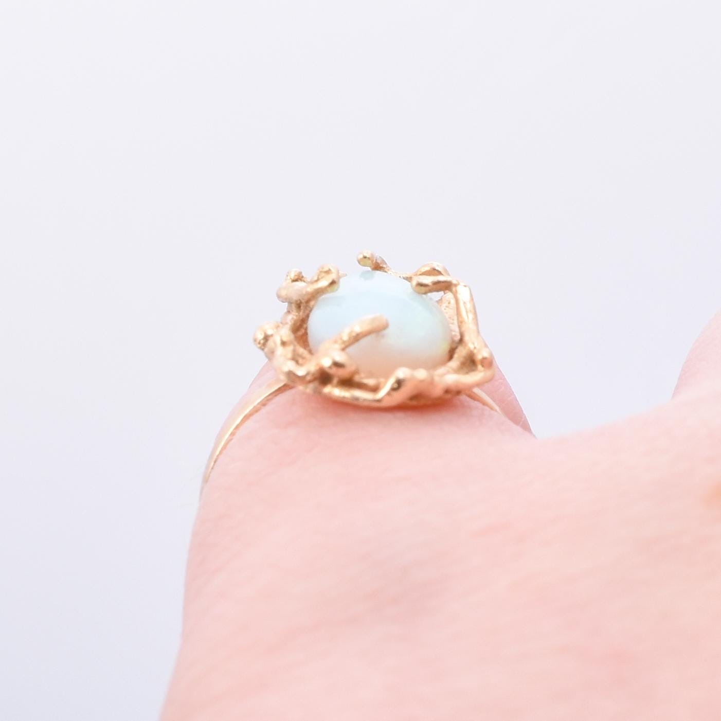 Brutalist 14K Gold Opal Nest Ring