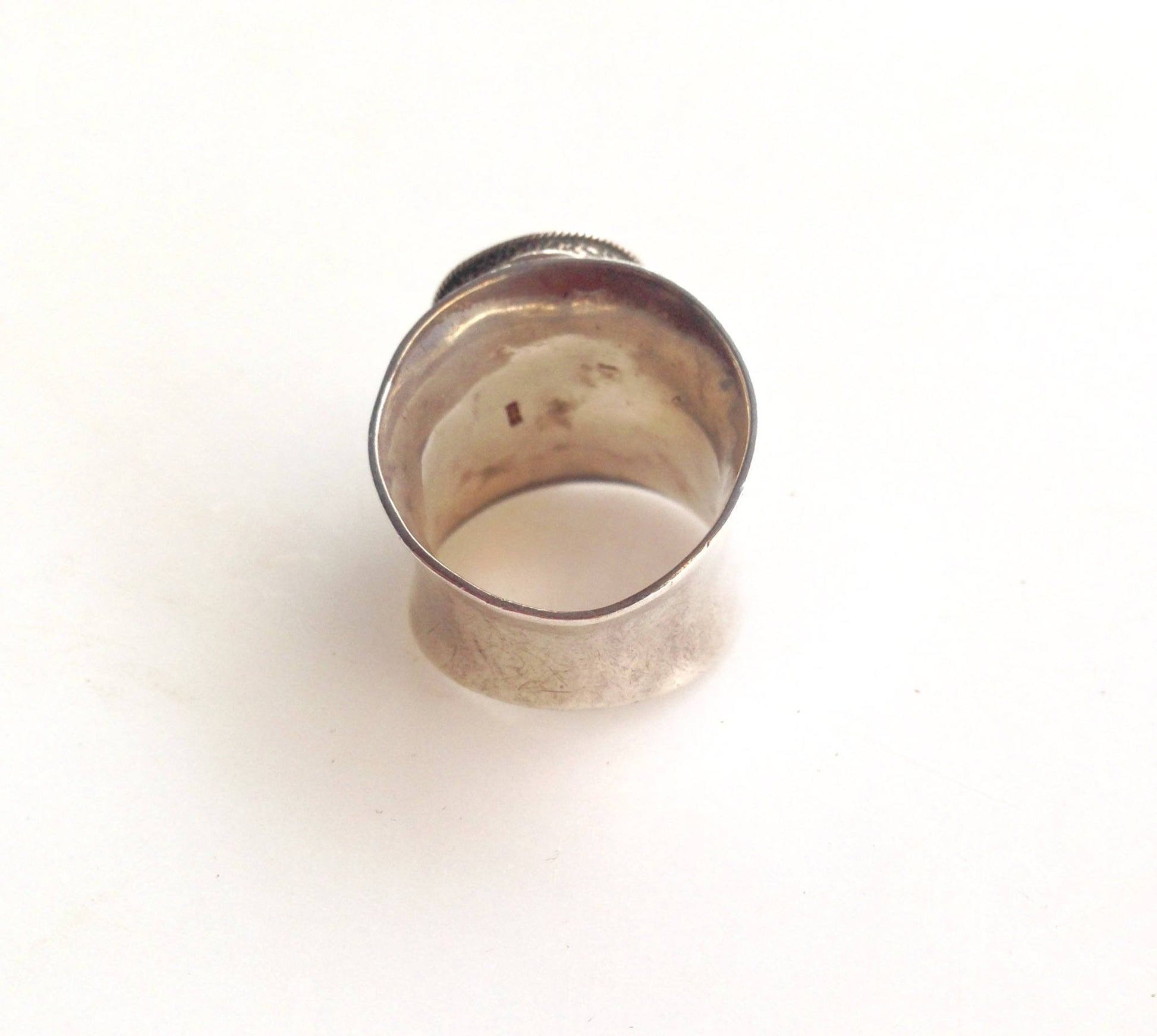 Vintage sterling silver ring featuring a happy moon face design