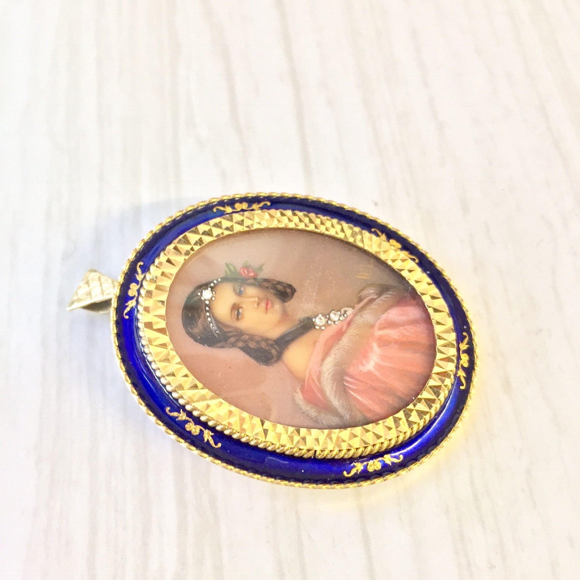 18K gold Victorian cameo brooch pendant featuring a hand-painted portrait of a woman with diamonds, can be worn as an antique pin or pendant necklace