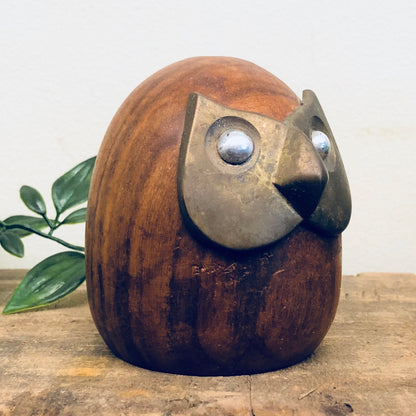 Wooden Owl, Brass Owl, Wood and Brass, Paperweight, Vintage Home Decor, Vintage Figurine, Animal Figurine, Animal Decor, Owl, Bird, Trinket