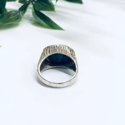 Vintage silver ring with blue lapis lazuli stone inlay, textured band design, unique statement cocktail ring jewelry, ideal Valentine's Day gift