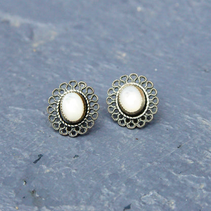 Vintage Silver Filigree Mother Of Pearl Stud Earrings, Iridescent White Shell, Ornate Silver Wire Frame, 5/8" L