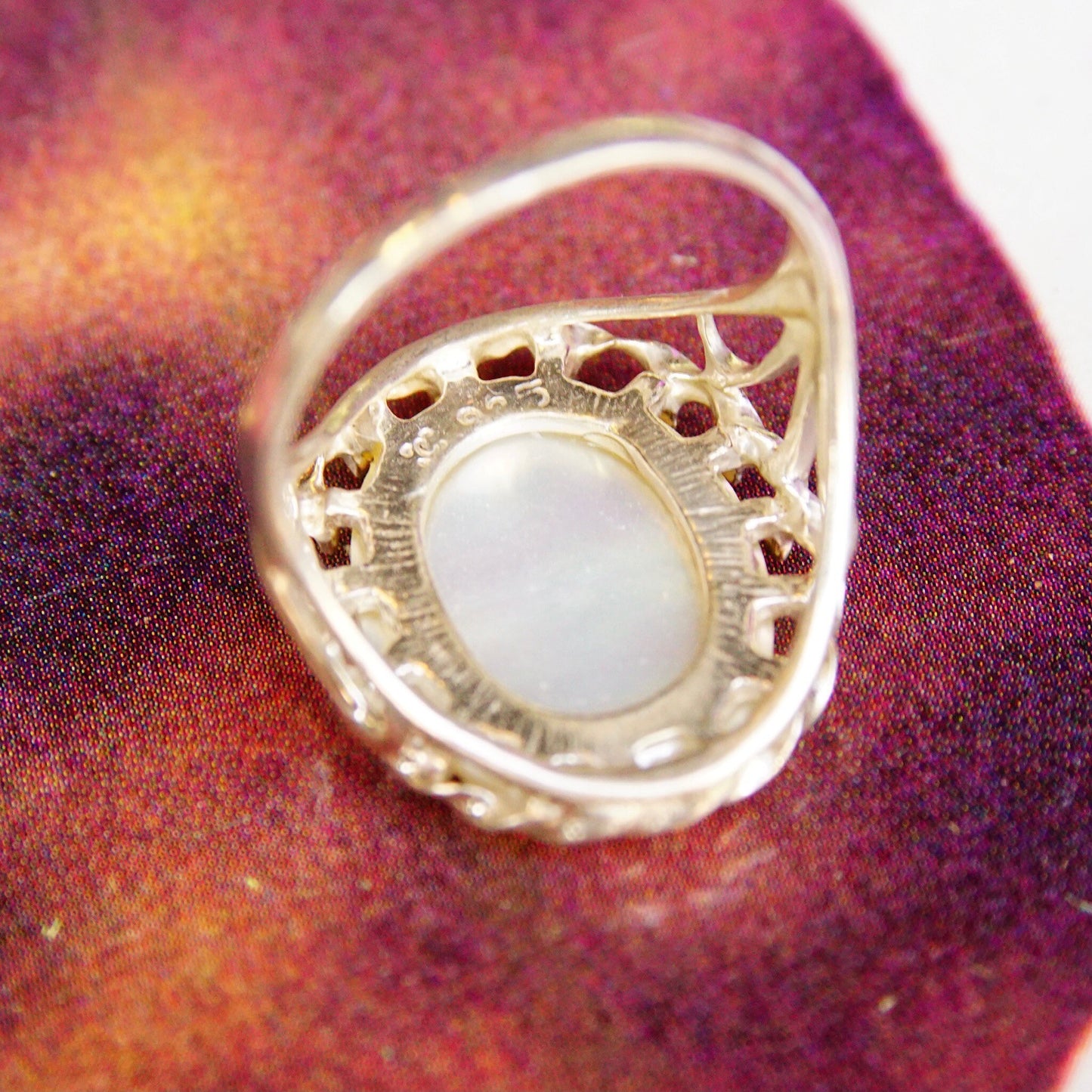 Vintage Sterling Silver Mother Of Pearl Cherub Cameo Ring, Classic Relief Carving Of Iridescent White Shell, Baby Cupid, Size 10 1/2 US