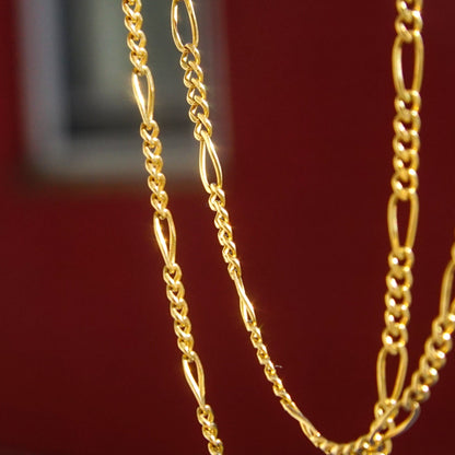 Italian 18K Figaro Chain In Solid Yellow Gold, 2.5mm Gold Link Necklace, Estate Jewelry, 750 Hallmark, 17" L