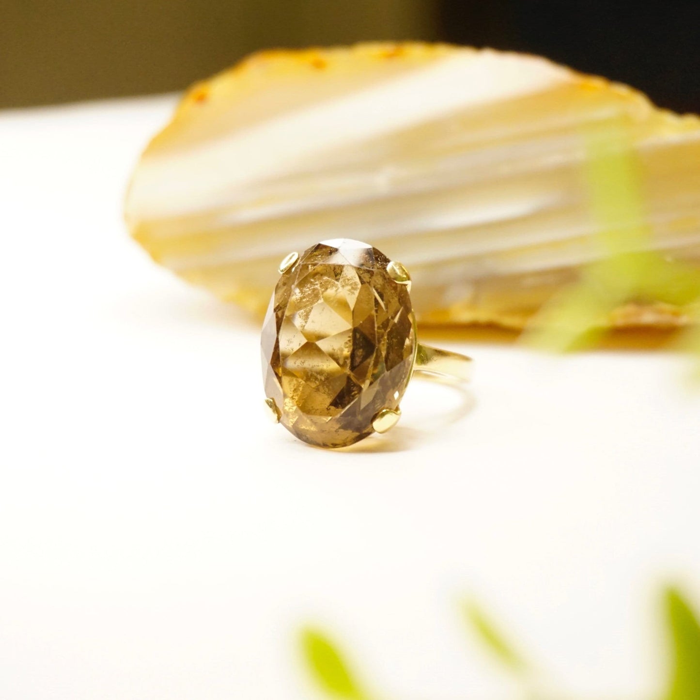 Vintage 14K Gold Smoky Quartz Cocktail Ring, Beautiful Raised Stone Gold Ring, Oval Cut Smoky Quartz Estate Ring, 14K Gold Jewelry