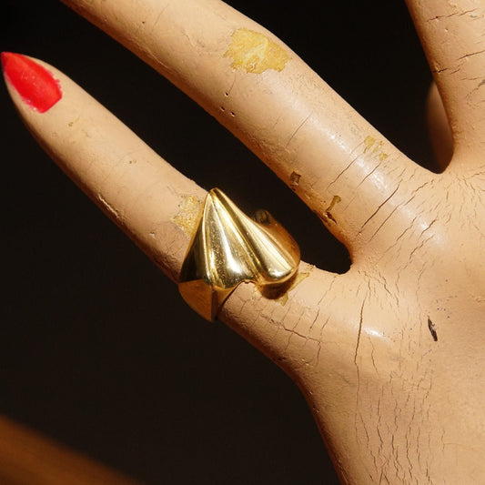 Modernist 14K Lightning Bolt Ring, Solid Yellow Gold Abstract V-Ring, Estate Jewelry, Size 4 1/2 - Good's Vintage