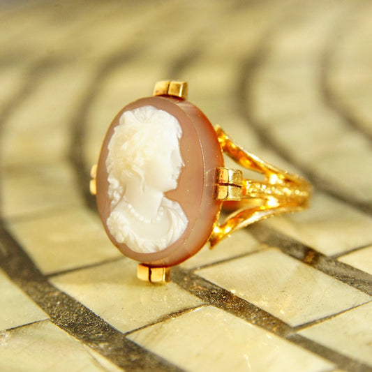 Victorian Hardstone Cameo Ring In 18K Rose Gold, Antique Carved Agate Cameo, Engraved Ring Band, Size 9 1/4 US - Good's Vintage