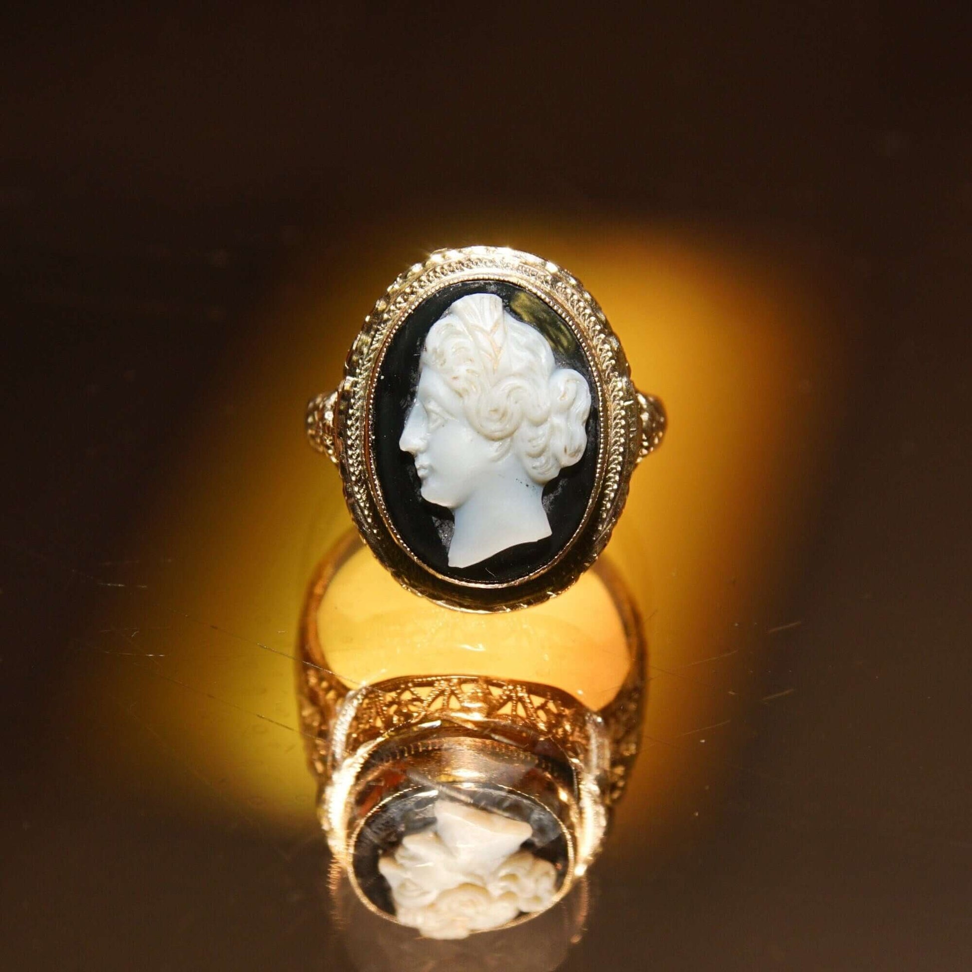Art Deco 14K Black & White Chalcedony Cameo Filigree Ring, White Gold Setting, Ladies Carved Stone Cameo, 7 3/4 US - Good's Vintage