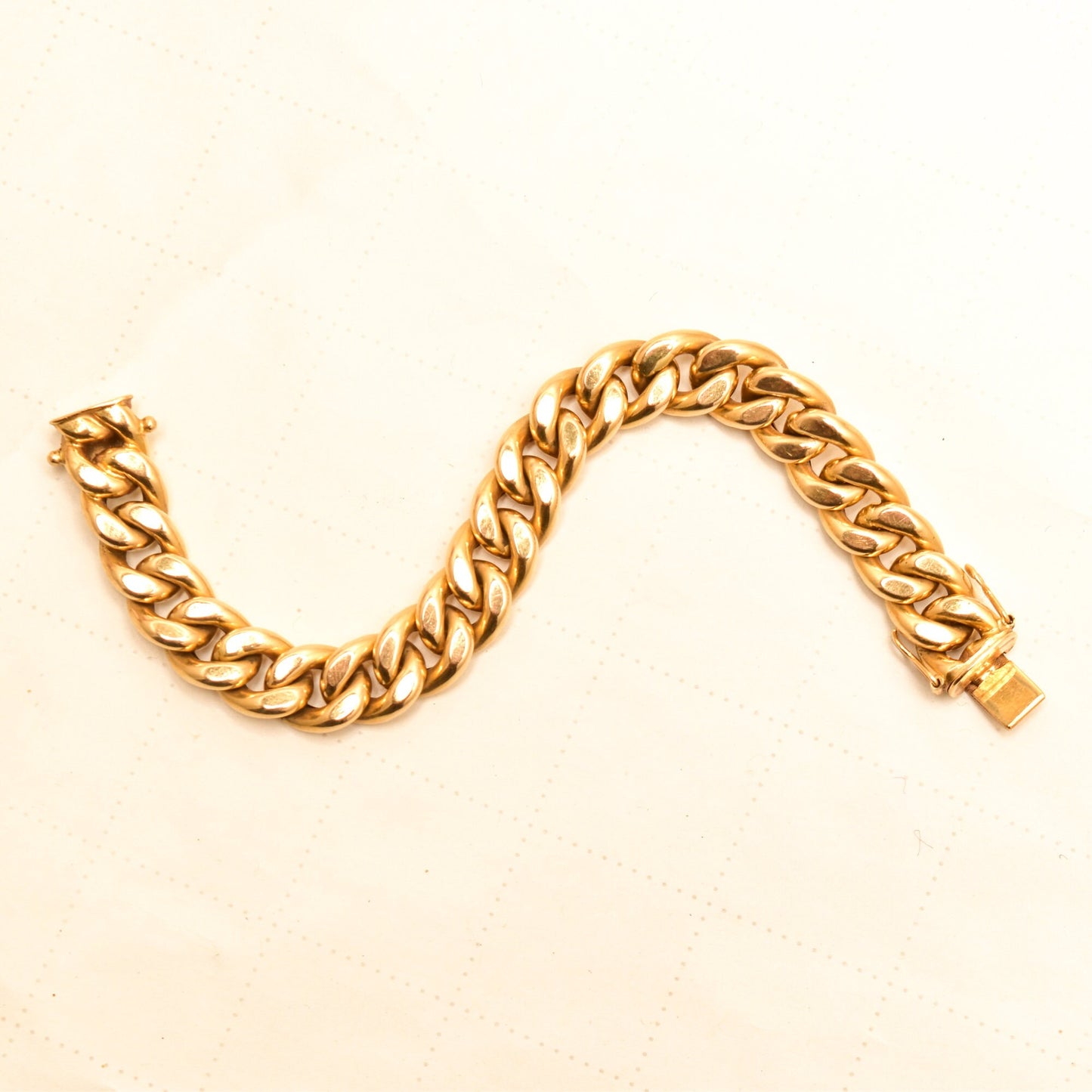 Italian 18K Cuban Link Bracelet, Chunky Yellow Gold Chain Bracelet, Estate Jewelry, 7.25" L