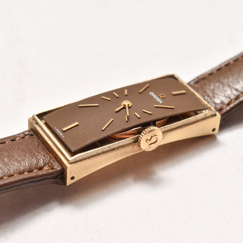 1970's Omega 14K Solid Yellow Gold Wristwatch, 17 Jewel Self-Winding, Vintage Men's Tank Watch