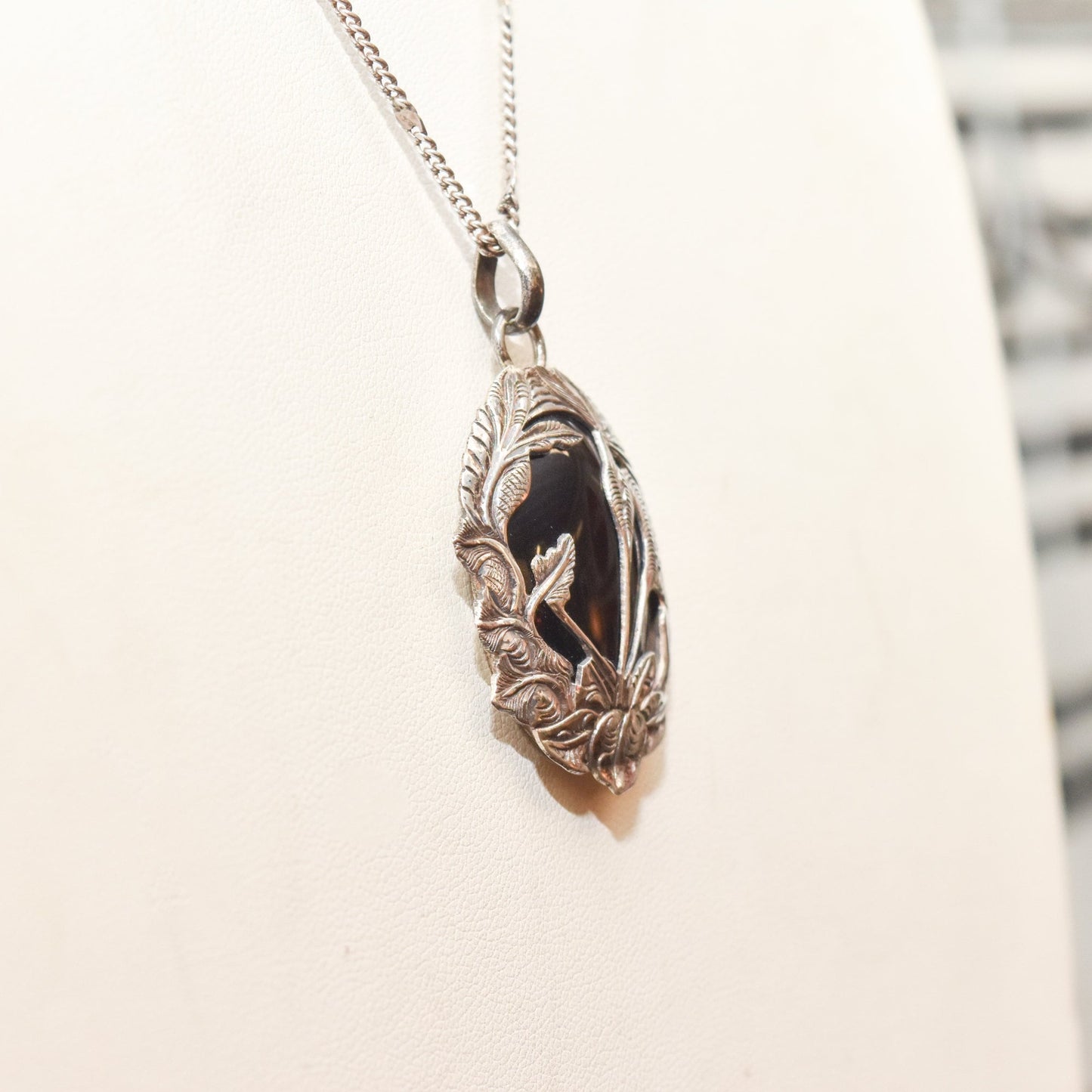 Sterling Silver Black Onyx Pendant Necklace, Beautiful Leaf Motifs, Valentines Day Gift, 30.75" L