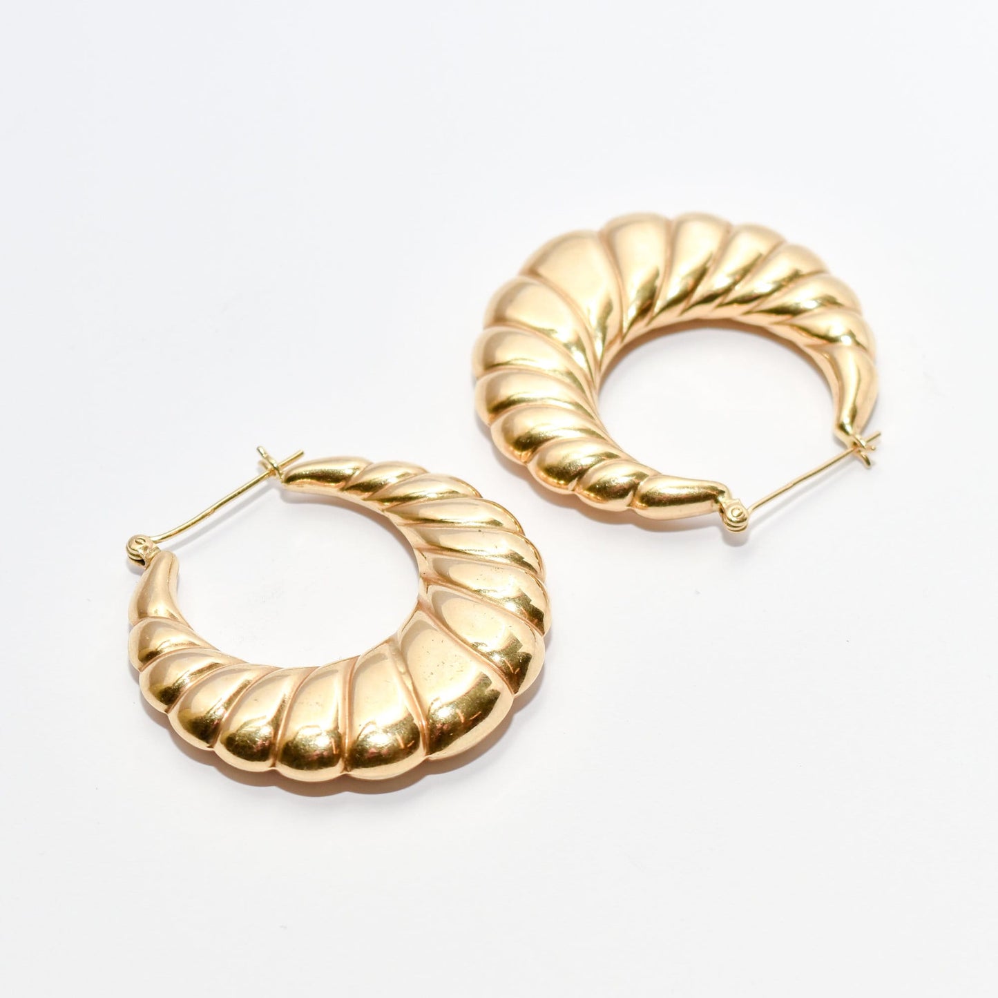 MCM 14K gold puffed scallop hoop earrings, medium-sized yellow gold estate jewelry, 36mm wide, on white background.