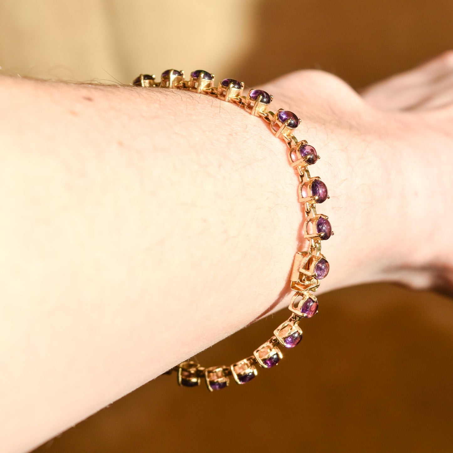 Modernist 14K Amethyst Cabochon Tennis Bracelet In Yellow Gold, Estate Jewelry, 7" L