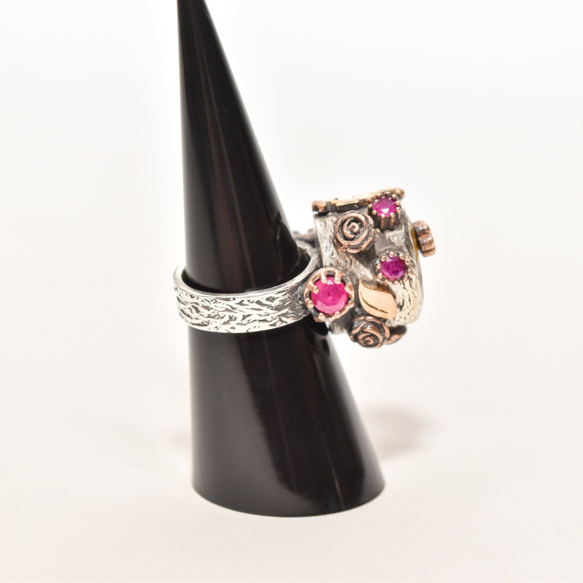 Brutalist Sterling Silver Citrine Ruby Flower Ring, Two-Tone Statement Ring Size 6.25 on Black Display Stand