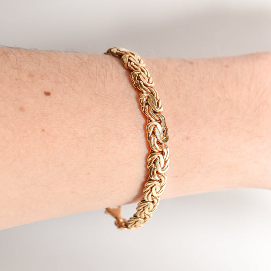 14K Yellow Gold Turkish Byzantine Bracelet on wrist, Unisex Gold Chain Link Bracelet, Estate Jewelry, 7.25 inches